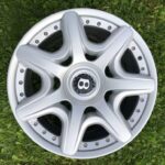 Malowanie skręcanych felg Bentley R20