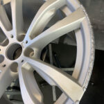 Proces malowania felg z toczeniem CNC frontów BMW X5 R20