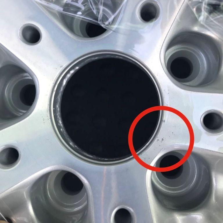 Jakie rodzaje usterek można napotkać przy regeneracji felg